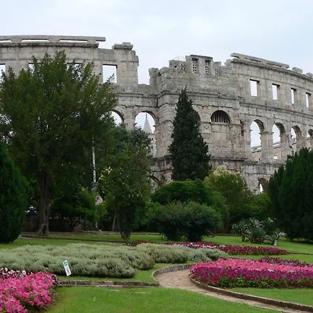 Romana