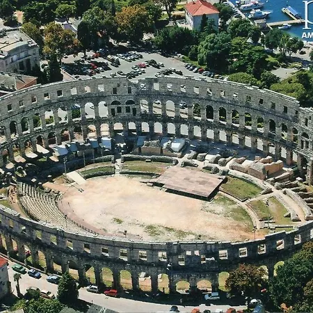 Apartment Romana Pula